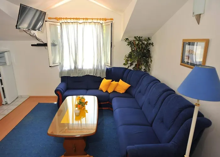 Anni-one Bedroom A3 *