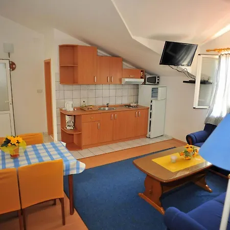 Anni-one Bedroom A3 * سوتيفان