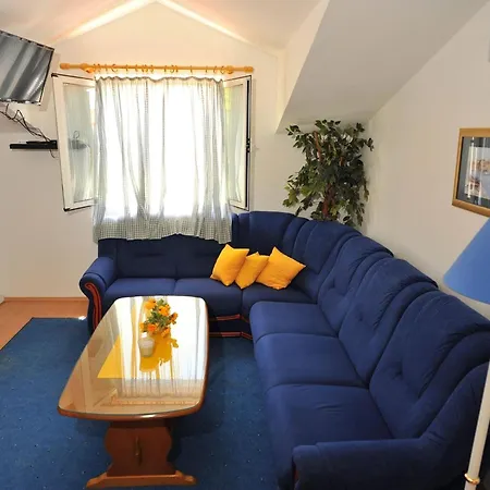 Anni-one Bedroom A3 *